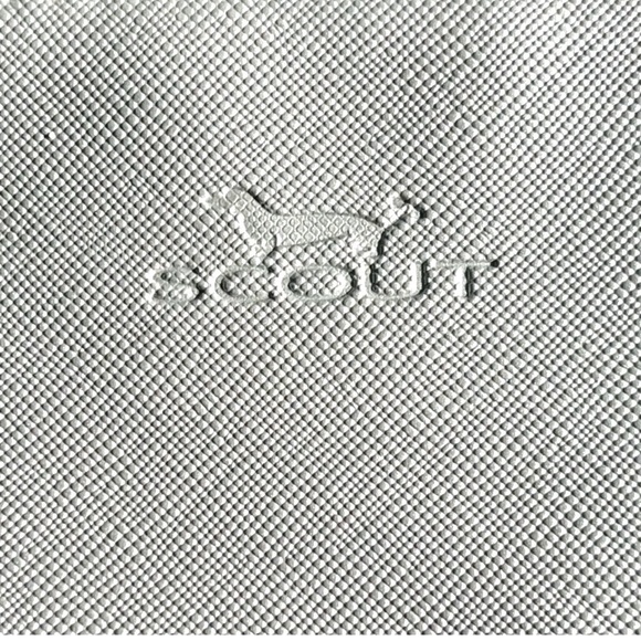 Scout Silver Wristlet Wallet Clutch - Picture 3 of 5